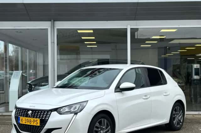 Peugeot 208 (2021) thumbnail 1
