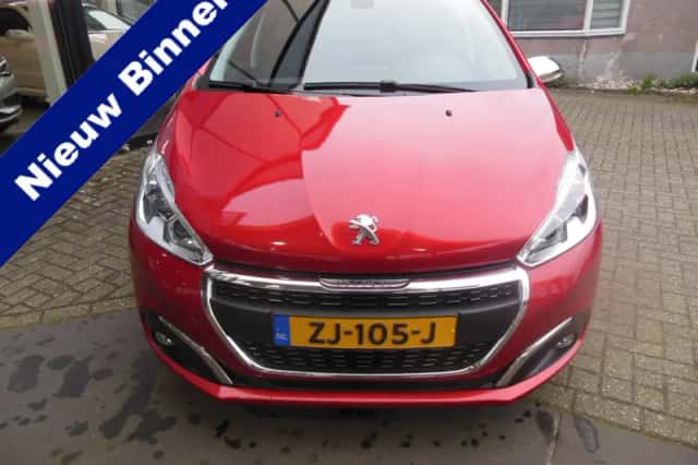 Peugeot 208 (2019) thumbnail 2