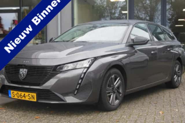 Peugeot 308 (2023) thumbnail 1