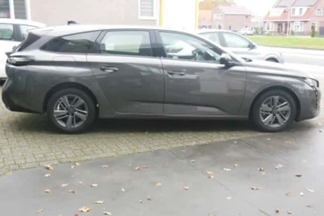 Peugeot 308 (2023) thumbnail 3