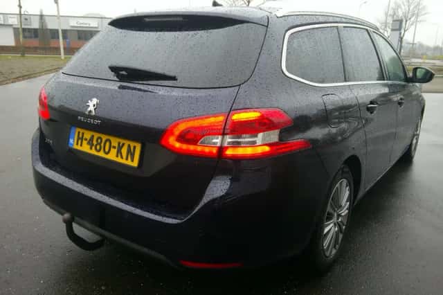 Peugeot 308 (2020) thumbnail 6