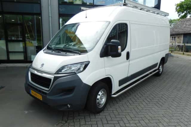 Peugeot Boxer (2018) thumbnail 3