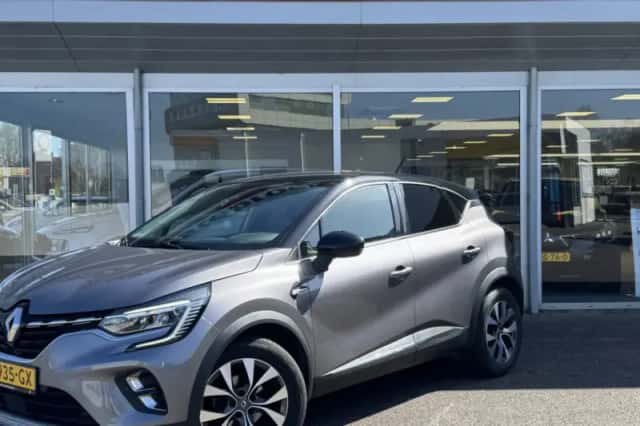 Renault Captur (2020) thumbnail 1