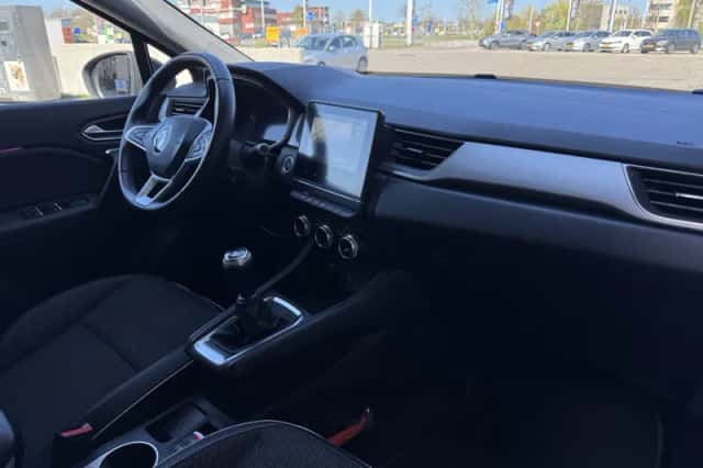 Renault Captur (2020) thumbnail 5