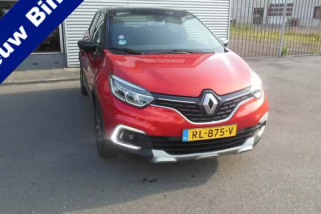 Renault Captur (2018) thumbnail 1
