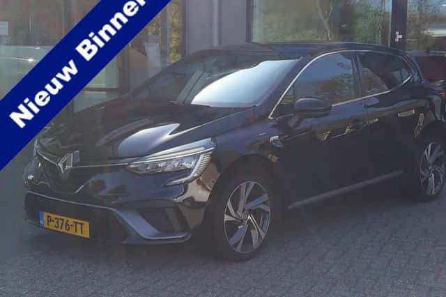 Renault Clio (2022) thumbnail 2