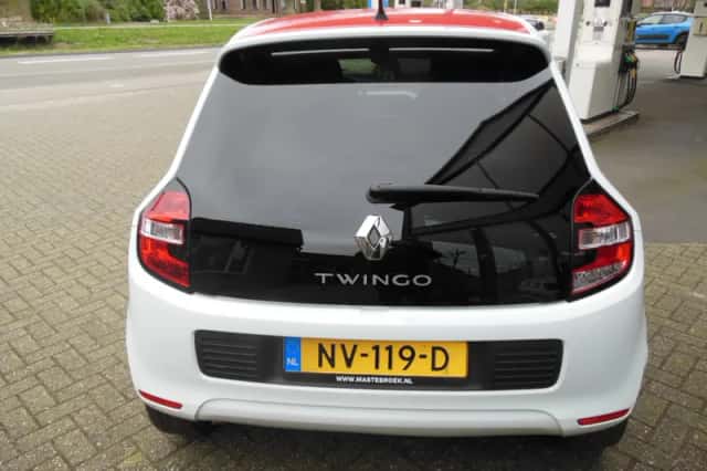 Renault Twingo (2017) thumbnail 3