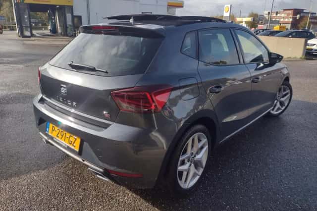 SEAT Ibiza (2021) thumbnail 5