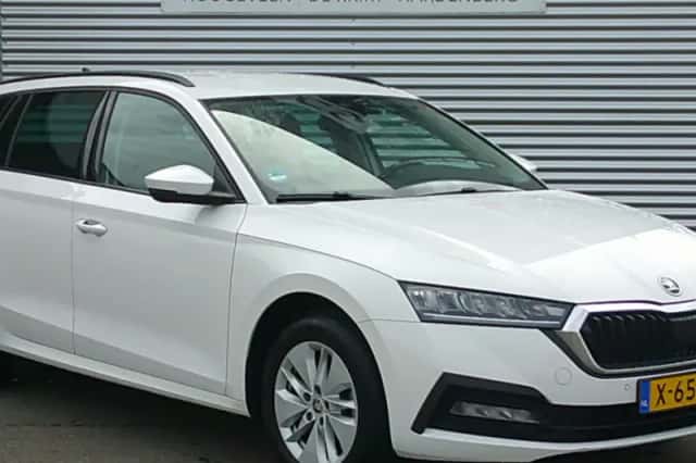 Škoda Octavia (2023) thumbnail 1