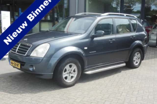 SsangYong Rexton (2006) thumbnail 1