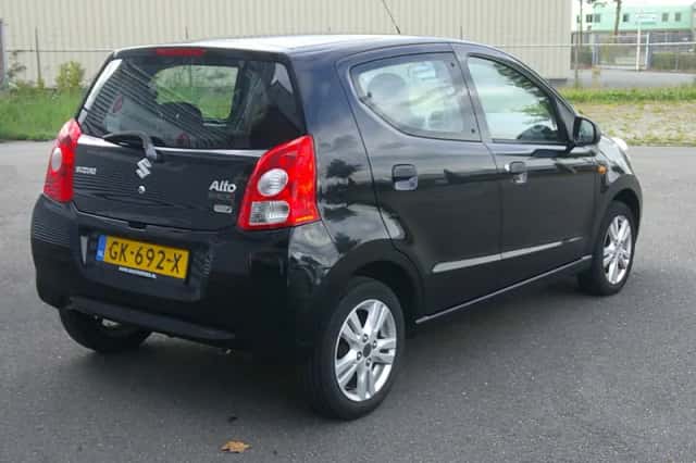 Suzuki Alto (2013) thumbnail 3