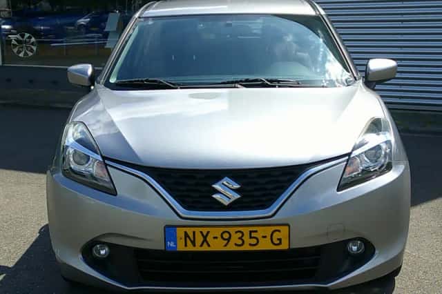 Suzuki Baleno (2017) thumbnail 2