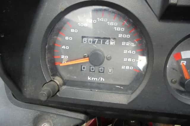 Suzuki GSX (1993) thumbnail 4