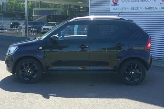 Suzuki Ignis (2024) thumbnail 3