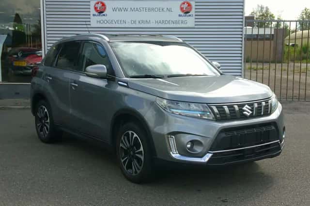 Suzuki Vitara (2021) thumbnail 1