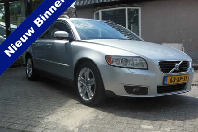 Volvo V50 (2007) thumbnail 2
