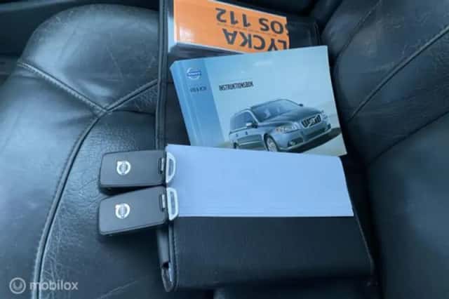 Volvo V70 (2017) thumbnail 23