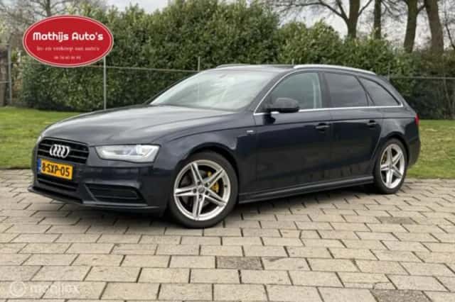 Audi A4 (2014) thumbnail 1