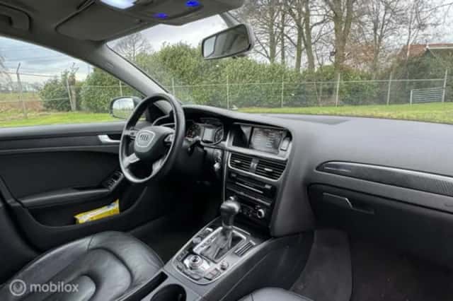 Audi A4 (2014) thumbnail 12