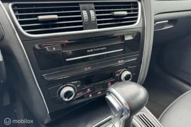 Audi A4 (2014) thumbnail 22