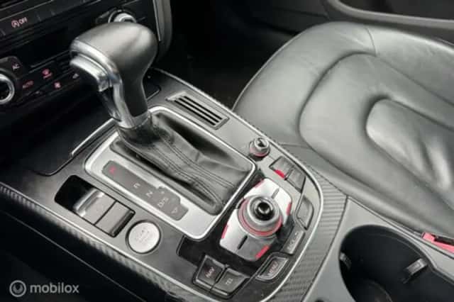 Audi A4 (2014) thumbnail 23