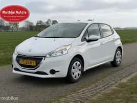 Peugeot 208 (2013) thumbnail 3