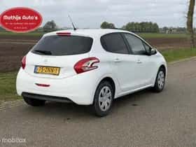Peugeot 208 (2013) thumbnail 7