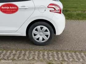 Peugeot 208 (2013) thumbnail 10