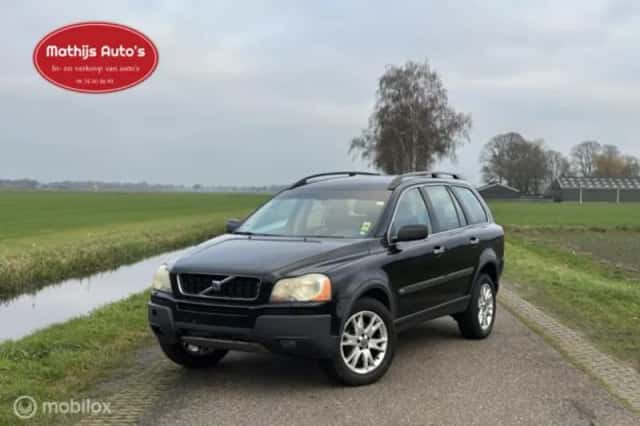 Volvo XC90 (2008) thumbnail 1