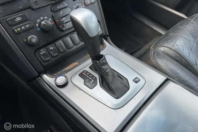 Volvo XC90 (2008) thumbnail 16