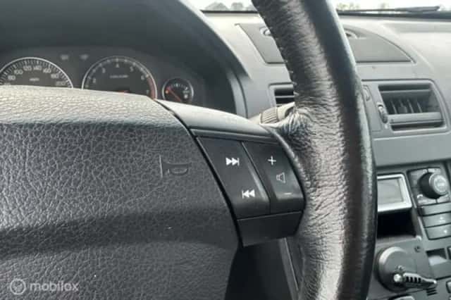Volvo XC90 (2008) thumbnail 17