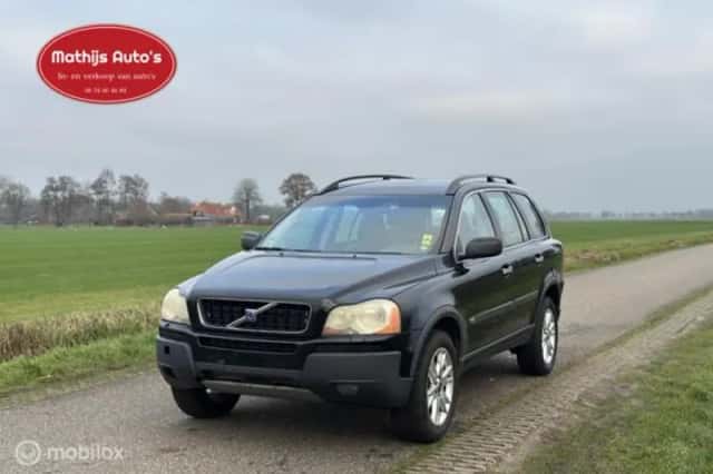 Volvo XC90 (2008) thumbnail 3