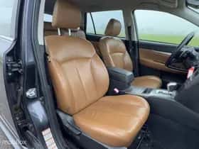Subaru Legacy (2011) thumbnail 16