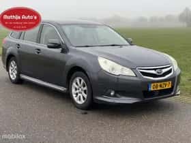 Subaru Legacy (2011) thumbnail 5