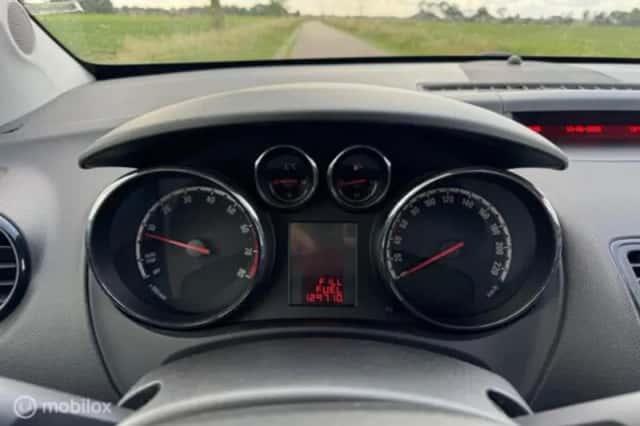 Opel Meriva (2012) thumbnail 21