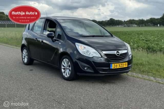 Opel Meriva (2012) thumbnail 4