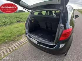Opel Meriva (2012) thumbnail 5