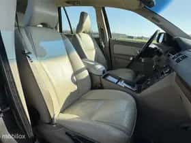 Volvo XC90 (2010) thumbnail 11