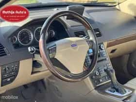 Volvo XC90 (2010) thumbnail 6