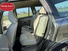 Volvo XC90 (2010) thumbnail 10