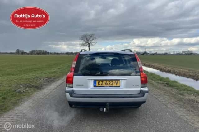 Volvo V70 (2017) thumbnail 5