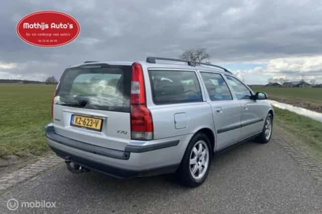 Volvo V70 (2017) thumbnail 6