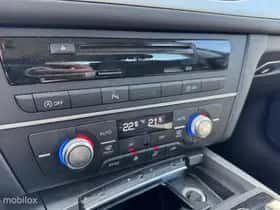 Audi A6 (2012) thumbnail 18
