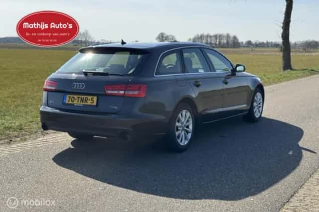 Audi A6 (2012) thumbnail 7
