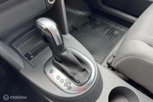 Volkswagen Touran (2017) thumbnail 19