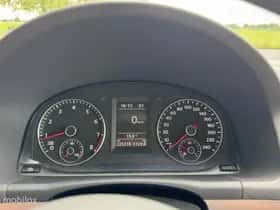 Volkswagen Touran (2017) thumbnail 23