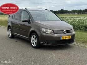 Volkswagen Touran (2017) thumbnail 6
