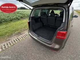 Volkswagen Touran (2017) thumbnail 8