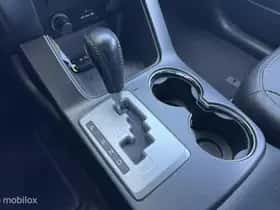 Kia Sorento (2010) thumbnail 18