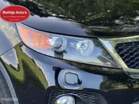 Kia Sorento (2010) thumbnail 7